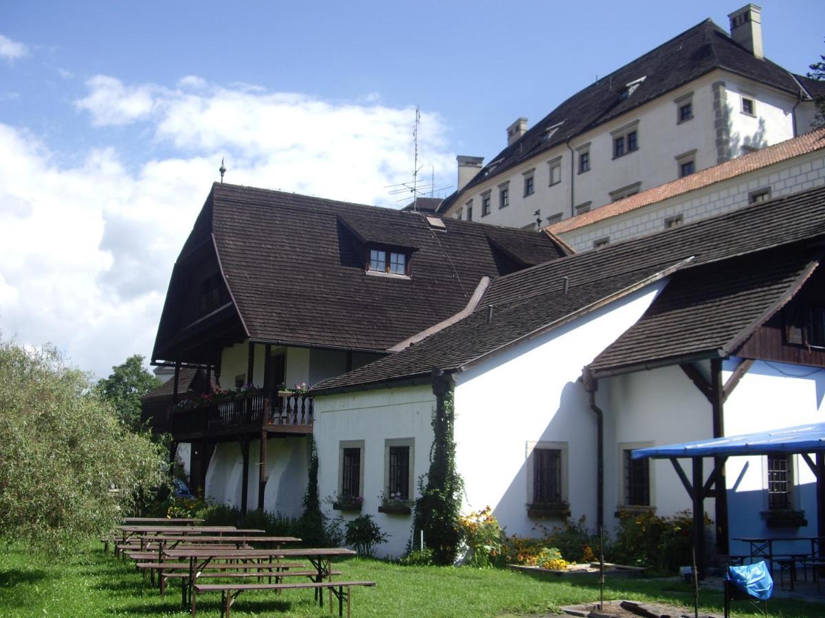 Penzion U Tkadlen Jindřichŭv Hradec Exterior foto