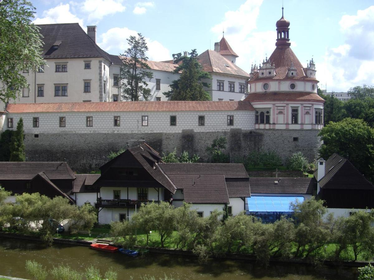 Penzion U Tkadlen Jindřichŭv Hradec Exterior foto